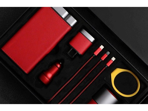 公司年會小禮品怎么選擇？數據線禮品可以了解下